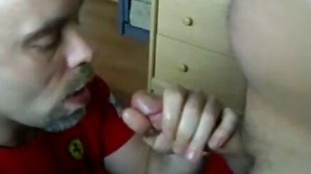 Büyük Sikme ve türkçe konuşmalı amatör çekim porno yüz